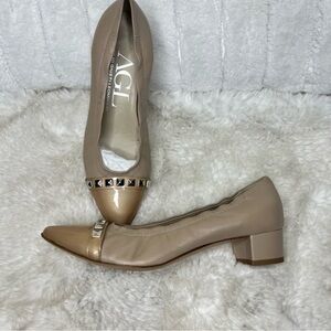 AGL ATTILIO GIUSTI LEOMBRUNI Pyramid Studded Pointy Toe heels Size 39 Tan
